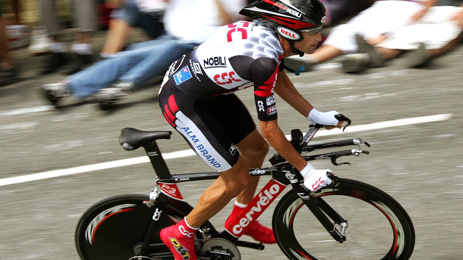 世界杯2026-土耳其末节先生导演F1式超车，比利亚雷亚尔在街道迷宫中熄火  第2张