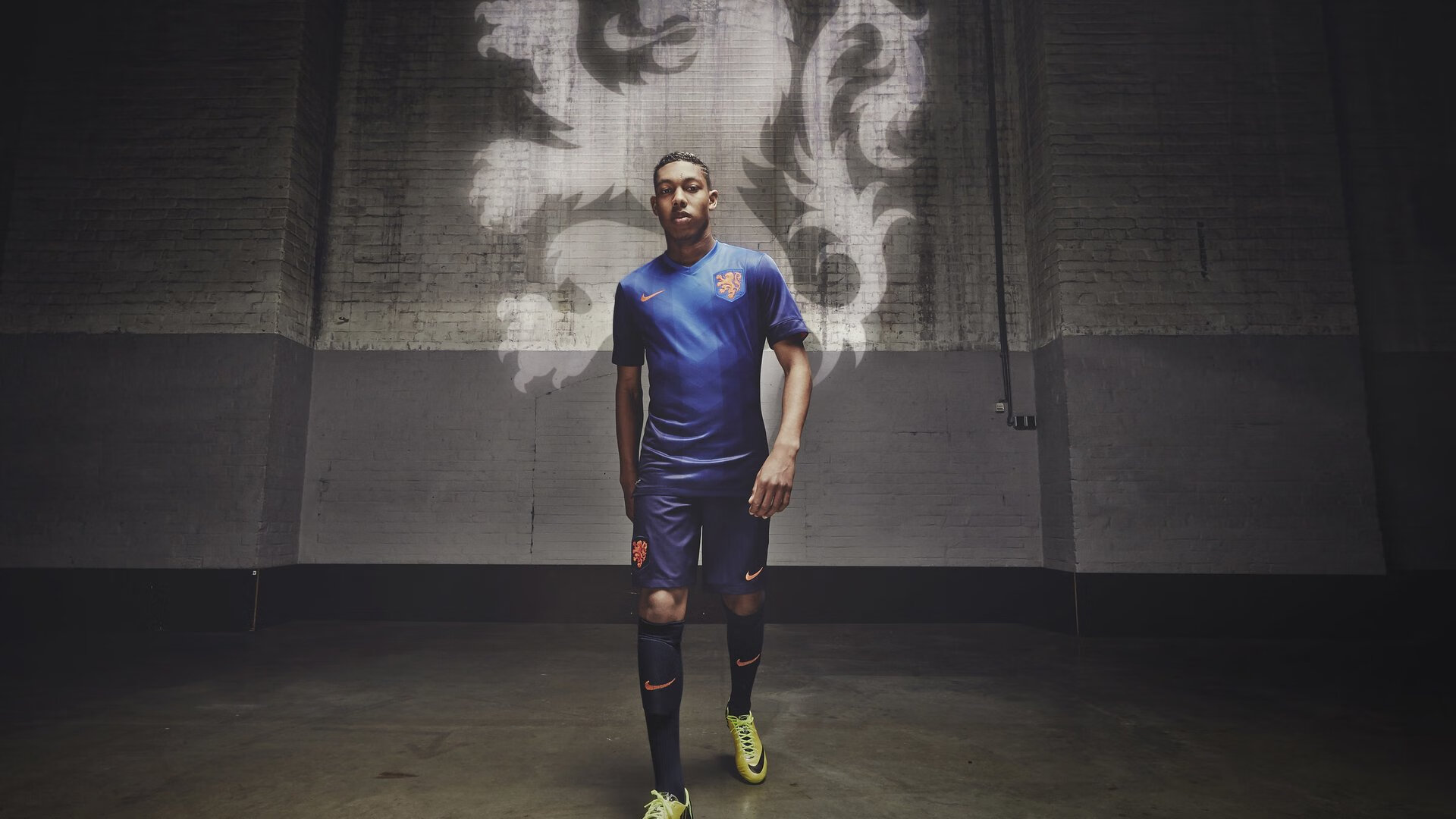 开云体育官网-意甲焦点战？药厂压哨绝杀，中国足球的时差困局  第1张